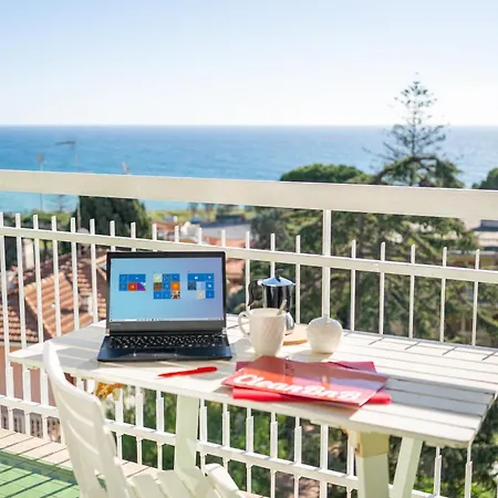 Guesthost - Seaview Terrace Mini Flat Apartamento *