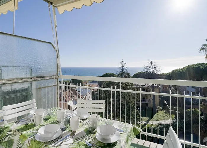 Apartamento Guesthost - Seaview Terrace Mini Flat San Remo