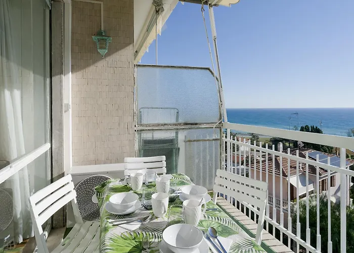 Guesthost - Seaview Terrace Mini Flat Apartamento