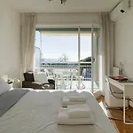 Guesthost - Seaview Terrace Mini Flat 公寓